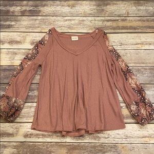 Mauve pink top with balloon sleeves